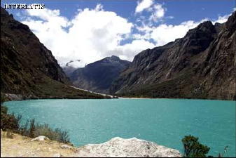 lakellanganuco.jpg